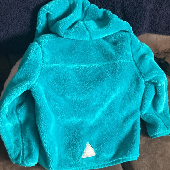 Girls LL bean hooded sweater - Picture 4 of 4